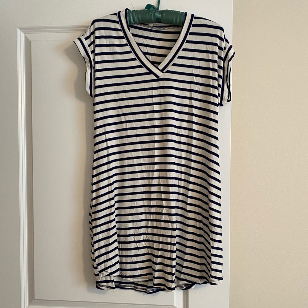 Navy and cream stripped dress